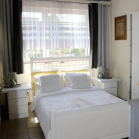 Przytulny Apartament-Cosy And Beautiful Живець Екстер'єр фото