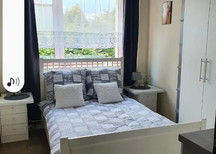 Przytulny Apartament-Cosy And Beautiful